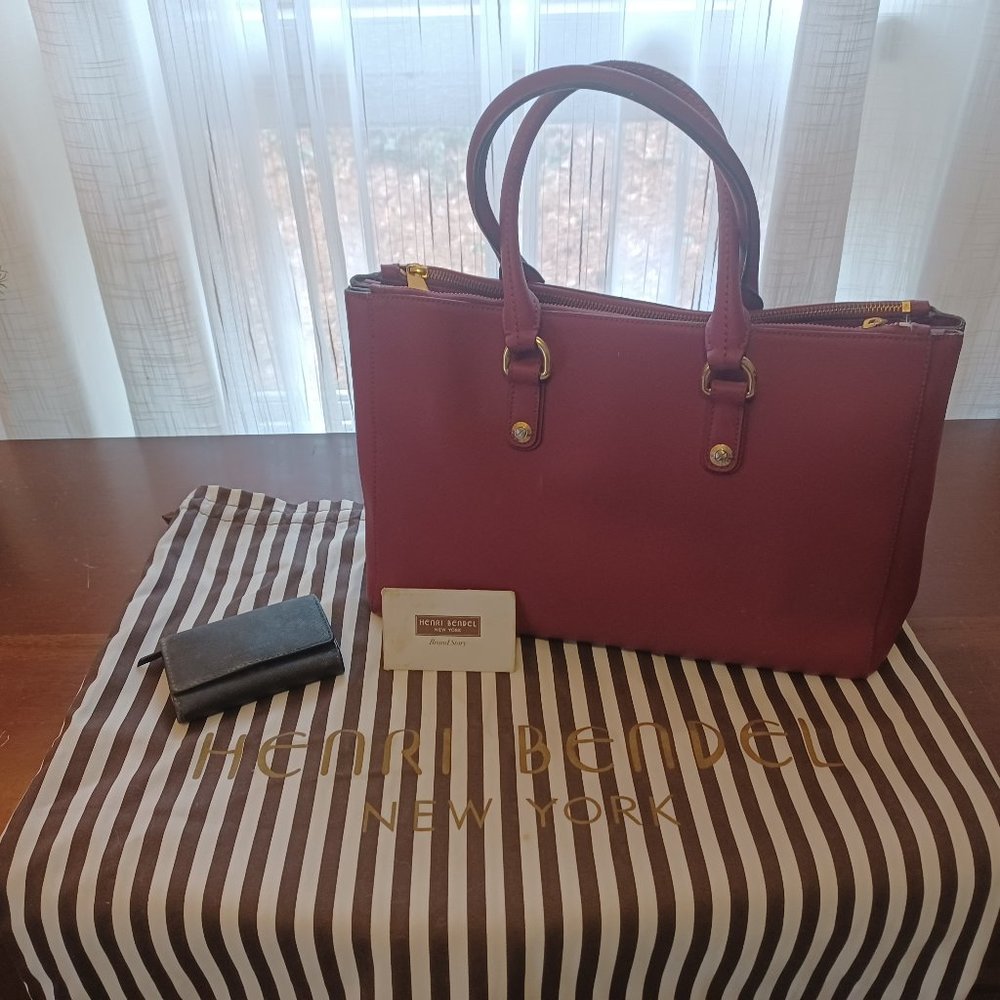 Henri Bendel Purse & Wallet